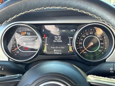 Used 2021 Jeep Wrangler Sport image 21