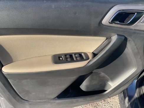 Used 2022 Ford Ranger XLT w/ Equipment Group 301A Mid image 17