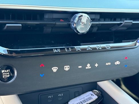 New 2026 Nissan Murano SL image 14