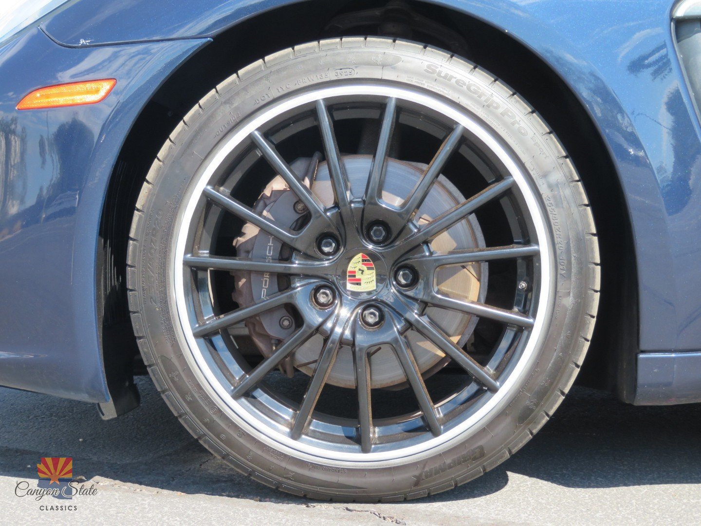 Used 2016 Porsche Panamera AWD/4WD image 18