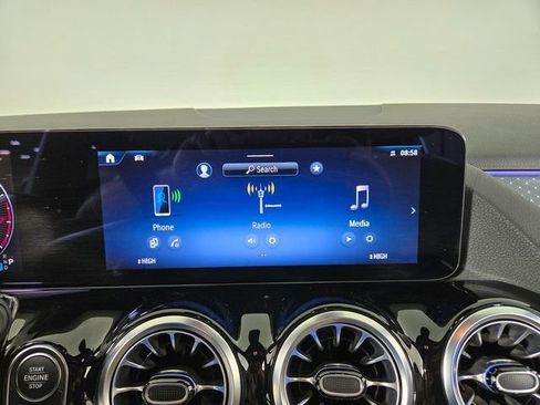 Certified 2025 Mercedes-Benz GLA 250 4MATIC image 26