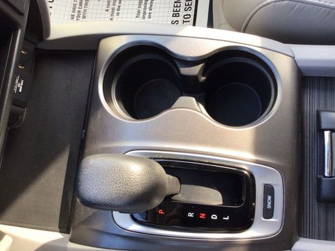 Used 2017 Honda Pilot EX-L image 16