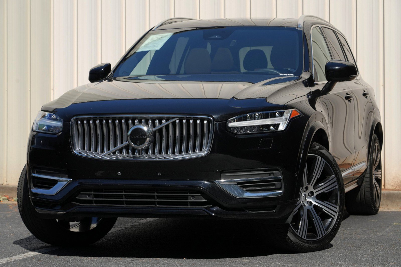 Used 2024 Volvo XC90 T8 Ultimate w/ Lounge Package AWD/4WD image 3