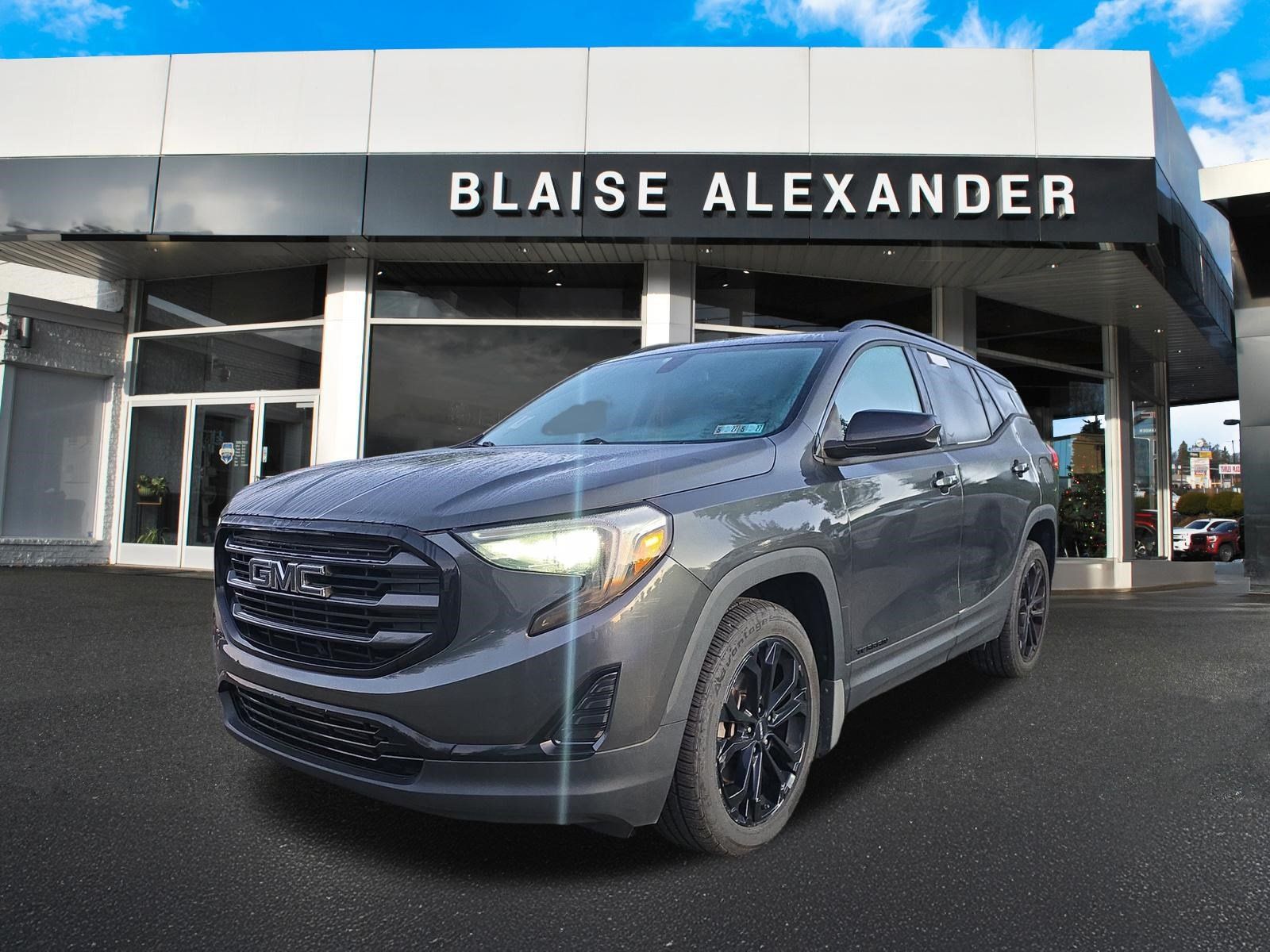Used 2019 GMC Terrain SLE w/ Driver Convenience Package AWD/4WD image 9