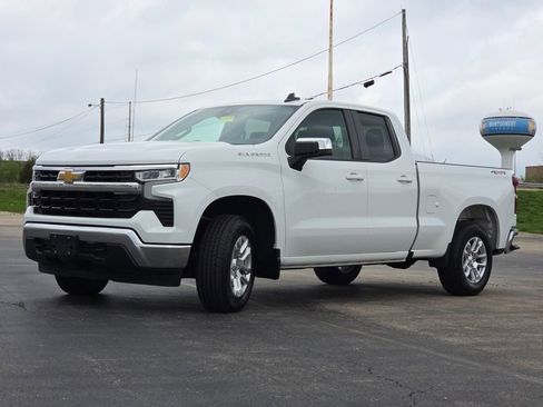 Used 2023 Chevrolet Silverado 1500 LT AWD/4WD image 20