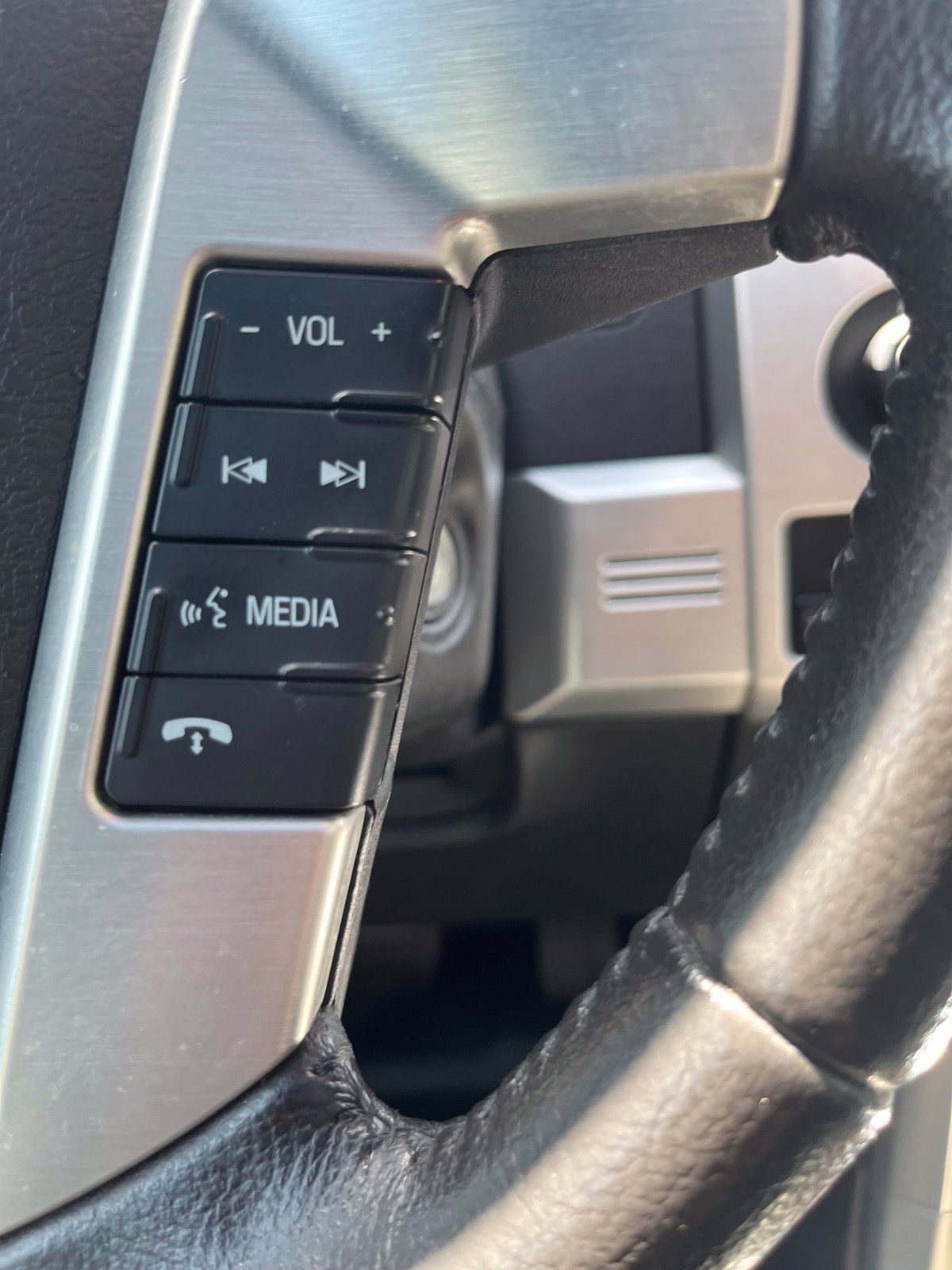 Used 2014 Ford F150 Platinum AWD/4WD image 22