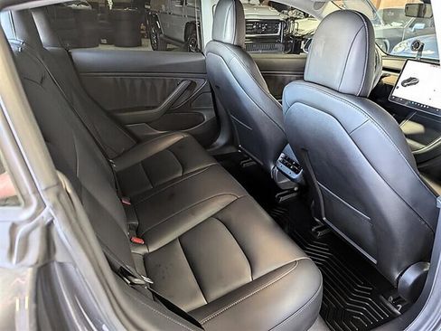 Used 2018 Tesla Model 3 Long Range AWD/4WD image 27