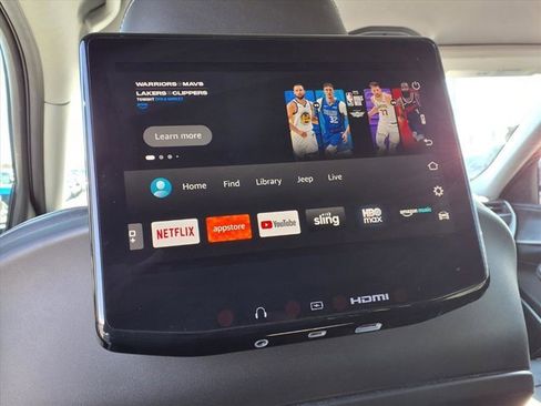 Used 2023 Jeep Grand Cherokee L Limited w/ Luxury Tech Group II image 32