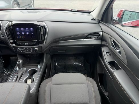 Used 2020 Chevrolet Traverse LT AWD/4WD image 28