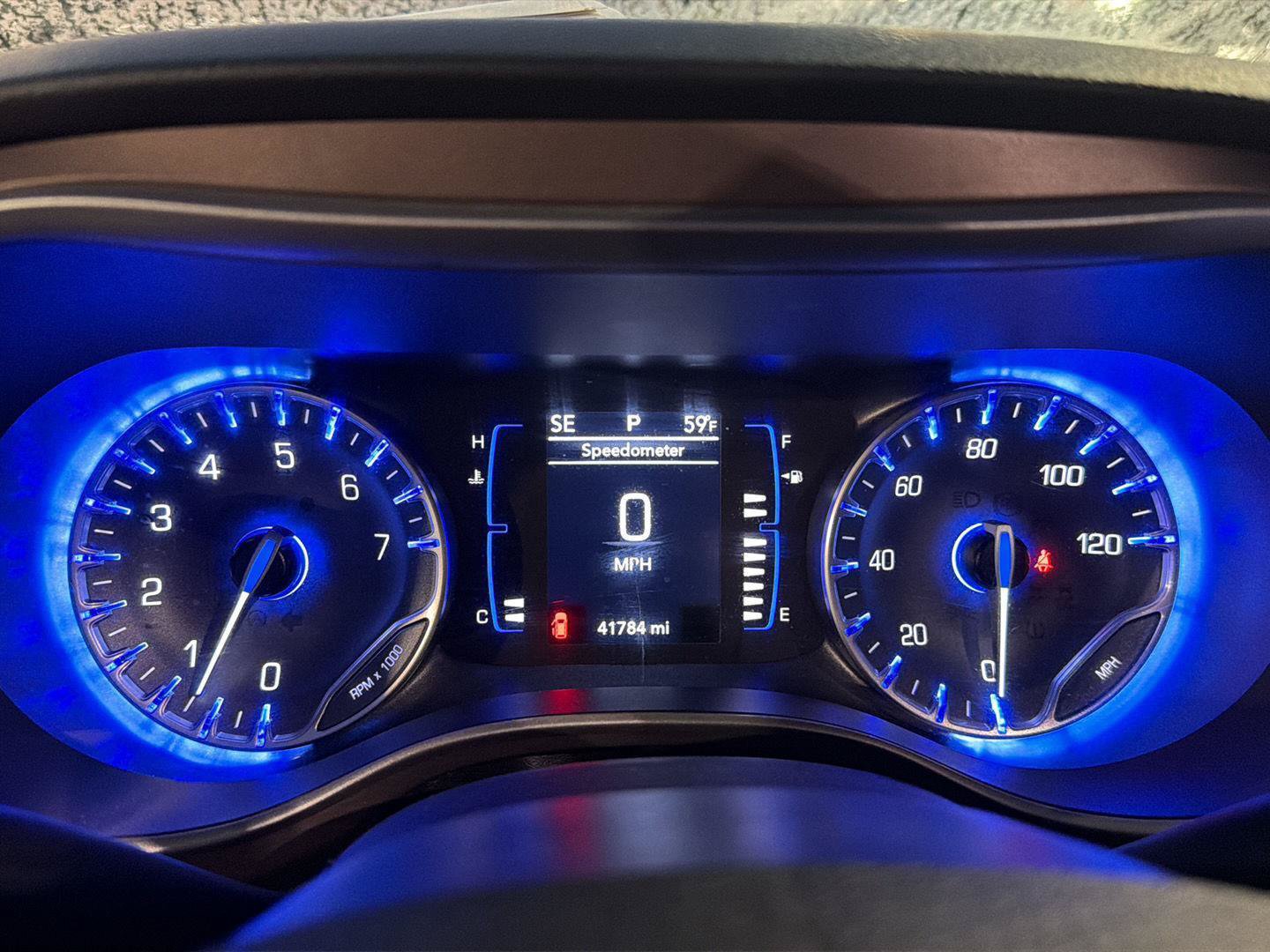 Used 2023 Chrysler Voyager LX FWD image 21