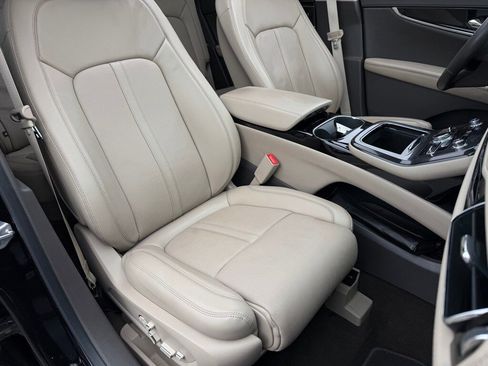 Used 2022 Lincoln Nautilus Reserve w/ Equipment Group 201A image 24