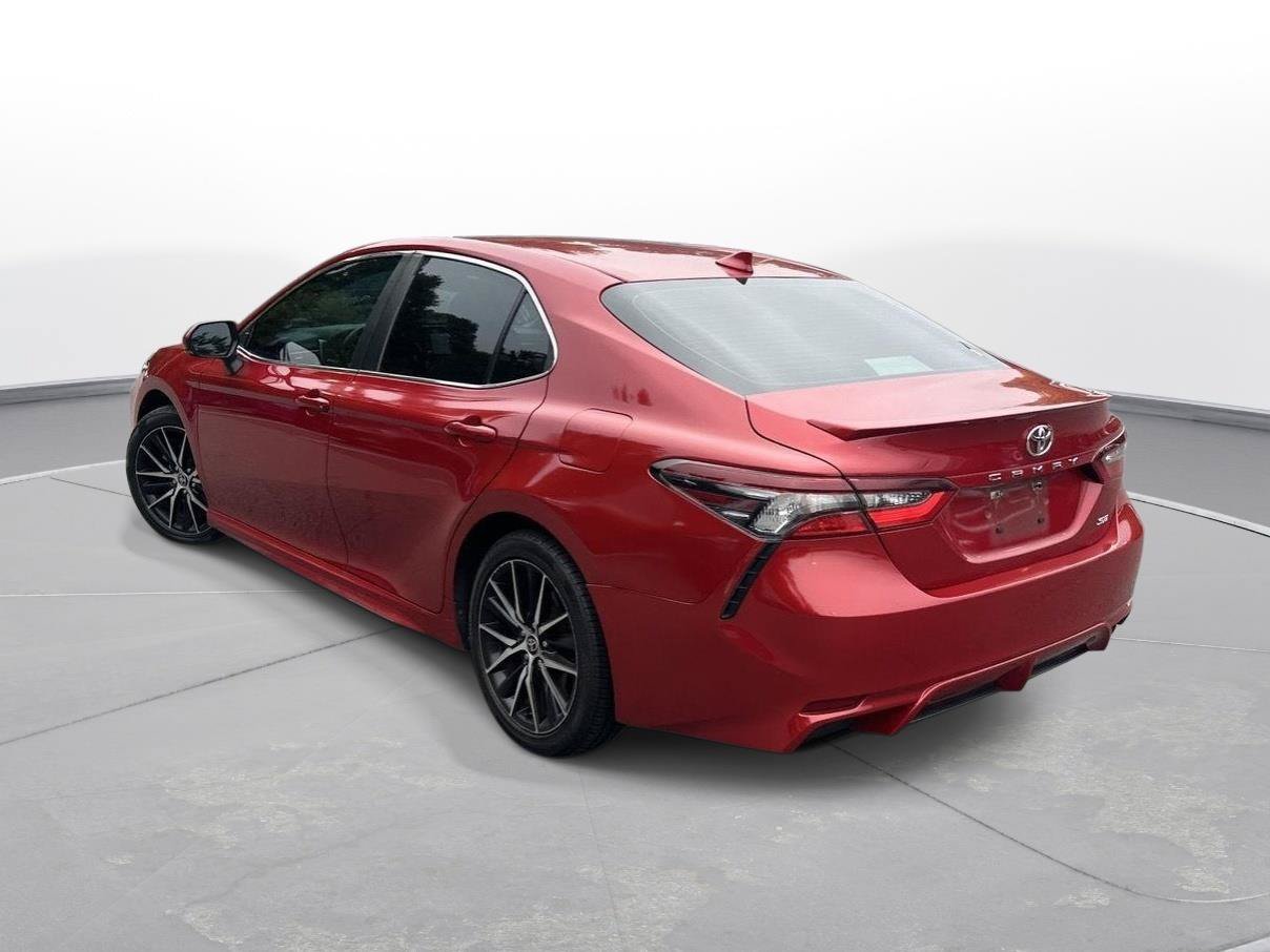 Certified 2022 Toyota Camry SE FWD image 8