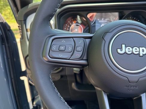 New 2026 Jeep Wrangler Unlimited Sport AWD/4WD image 34