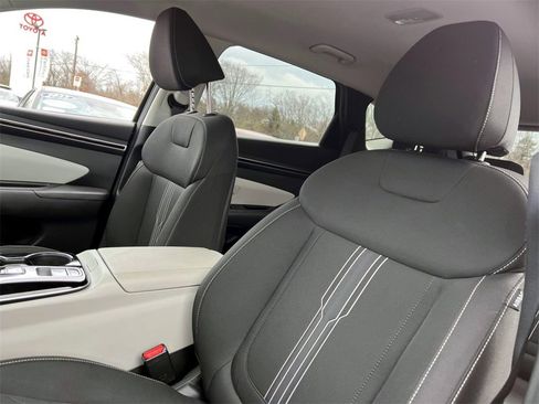 Certified 2024 Hyundai Tucson SEL image 11