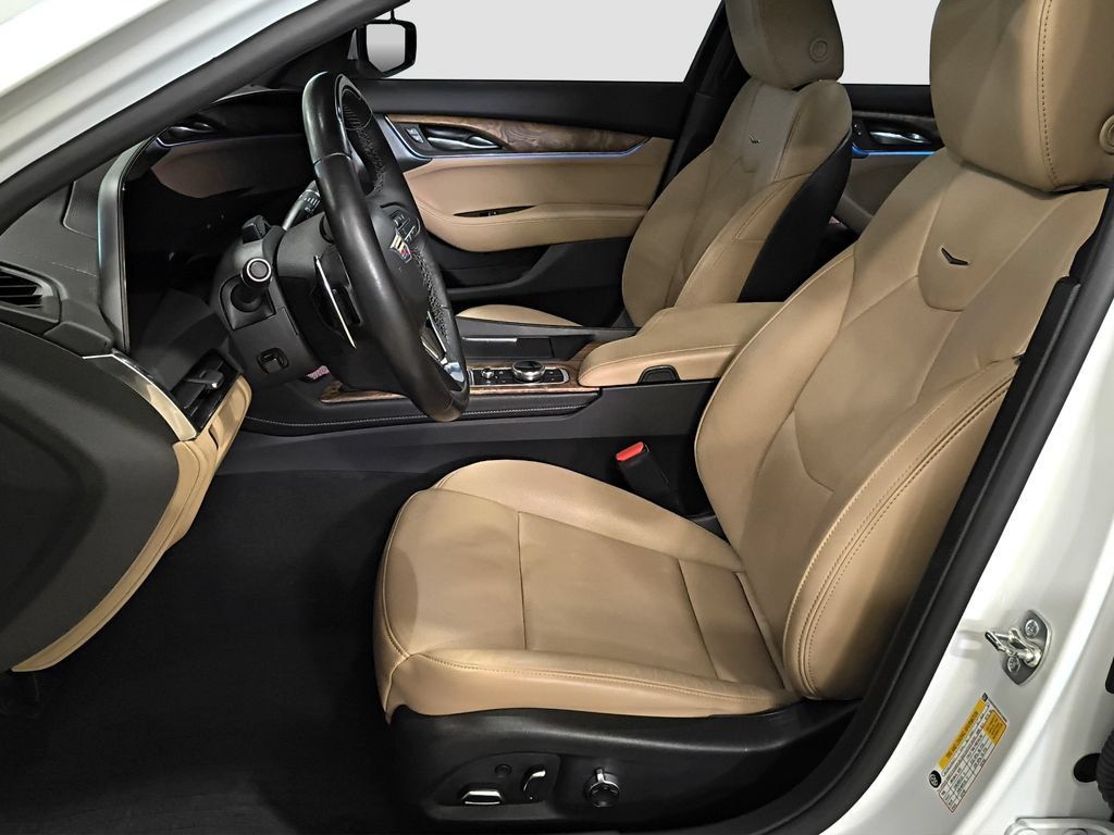 Used 2025 Cadillac CT5 Premium Luxury w/ Technology Package AWD/4WD image 8