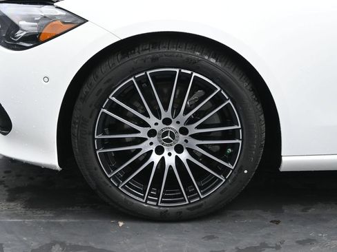 New 2025 Mercedes-Benz C 300 4MATIC Sedan image 29