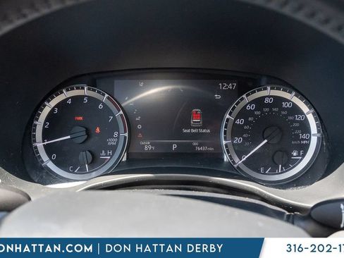 Used 2023 Toyota Highlander XLE FWD image 7
