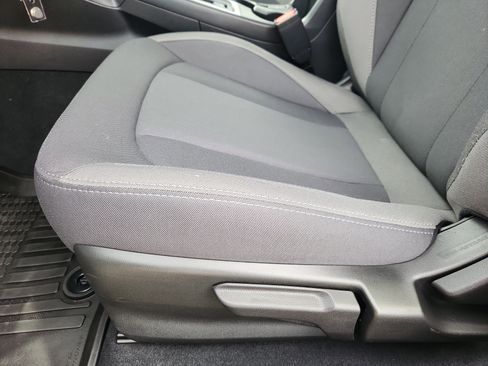 Used 2025 Subaru Impreza 2.0i image 8