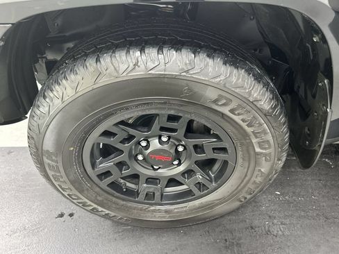 Used 2024 Toyota 4Runner SR5 AWD/4WD image 8
