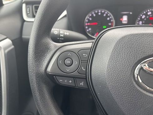Certified 2022 Toyota RAV4 XLE image 25