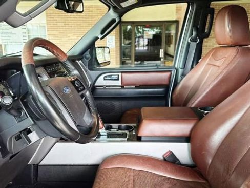Used 2013 Ford Expedition King Ranch image 3