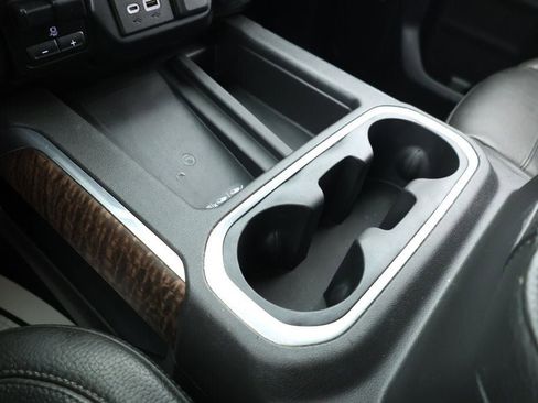 Used 2022 GMC Sierra 1500 Denali w/ Denali Premium Package image 15