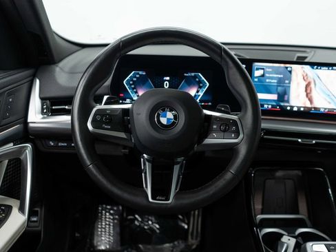 Used 2025 BMW X2 xDrive28i AWD/4WD image 13