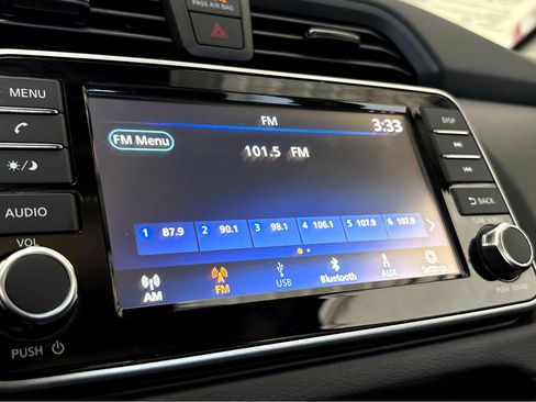 Used 2025 Nissan Versa S w/ Trunk Package image 8