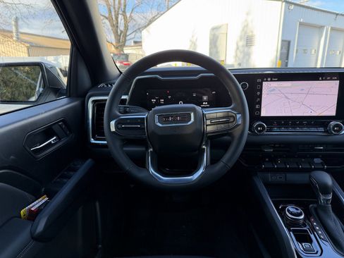 New 2026 GMC Canyon Elevation w/ Convenience Package image 13