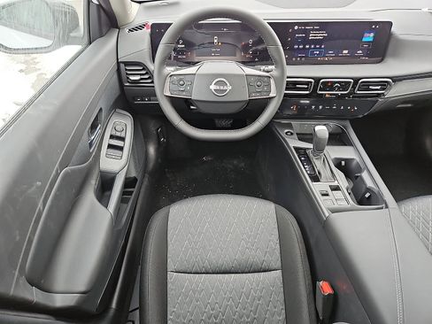 New 2026 Nissan Sentra SV image 8