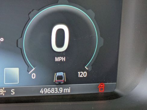 Certified 2023 Ford F150 Lightning Lariat w/ Equipment Group 511A High image 23