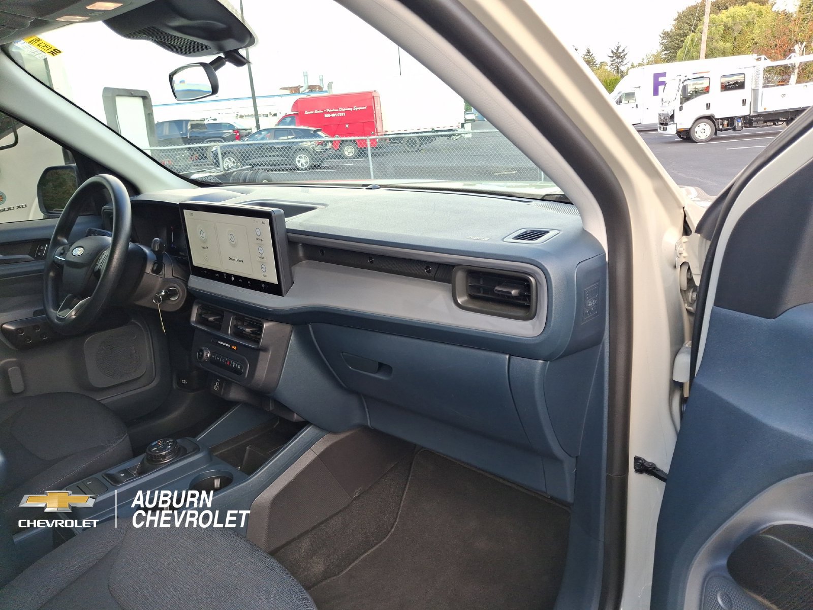 Used 2025 Ford Maverick XL w/ Equipment Group 101A AWD/4WD image 22