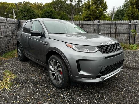 New 2025 Land Rover Discovery Sport S image 3