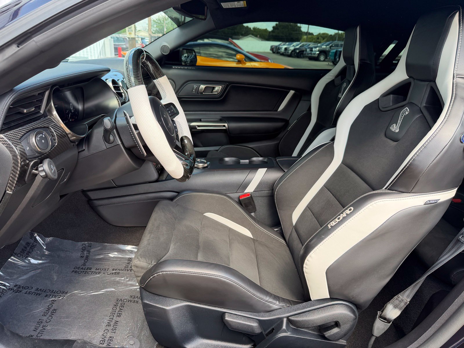 Used 2021 Ford Mustang Shelby GT500 w/ Technology Package RWD image 19