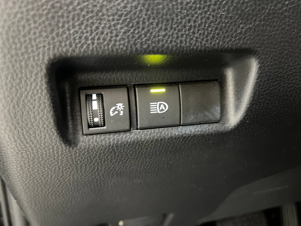 Used 2024 Toyota RAV4 Adventure AWD/4WD image 45