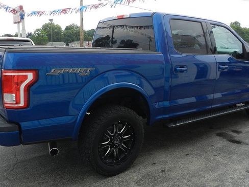 Used 2017 Ford F150 XLT w/ Equipment Group 302A Luxury AWD/4WD image 6