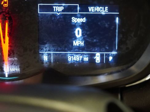 Used 2019 Chevrolet Trax LS w/ Tint and Cruise Package image 8