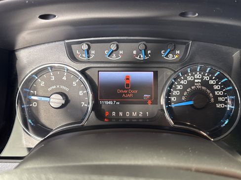 Used 2014 Ford F150 XLT w/ Equipment Group 302A Luxury AWD/4WD image 25