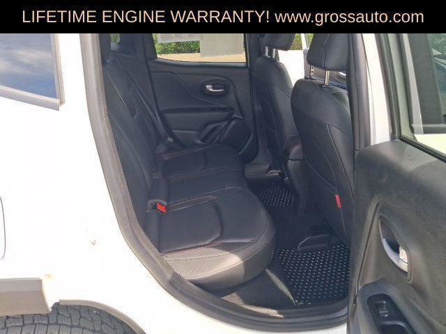 Certified 2023 Jeep Renegade Trailhawk w/ Trailhawk Elite Group AWD/4WD image 30