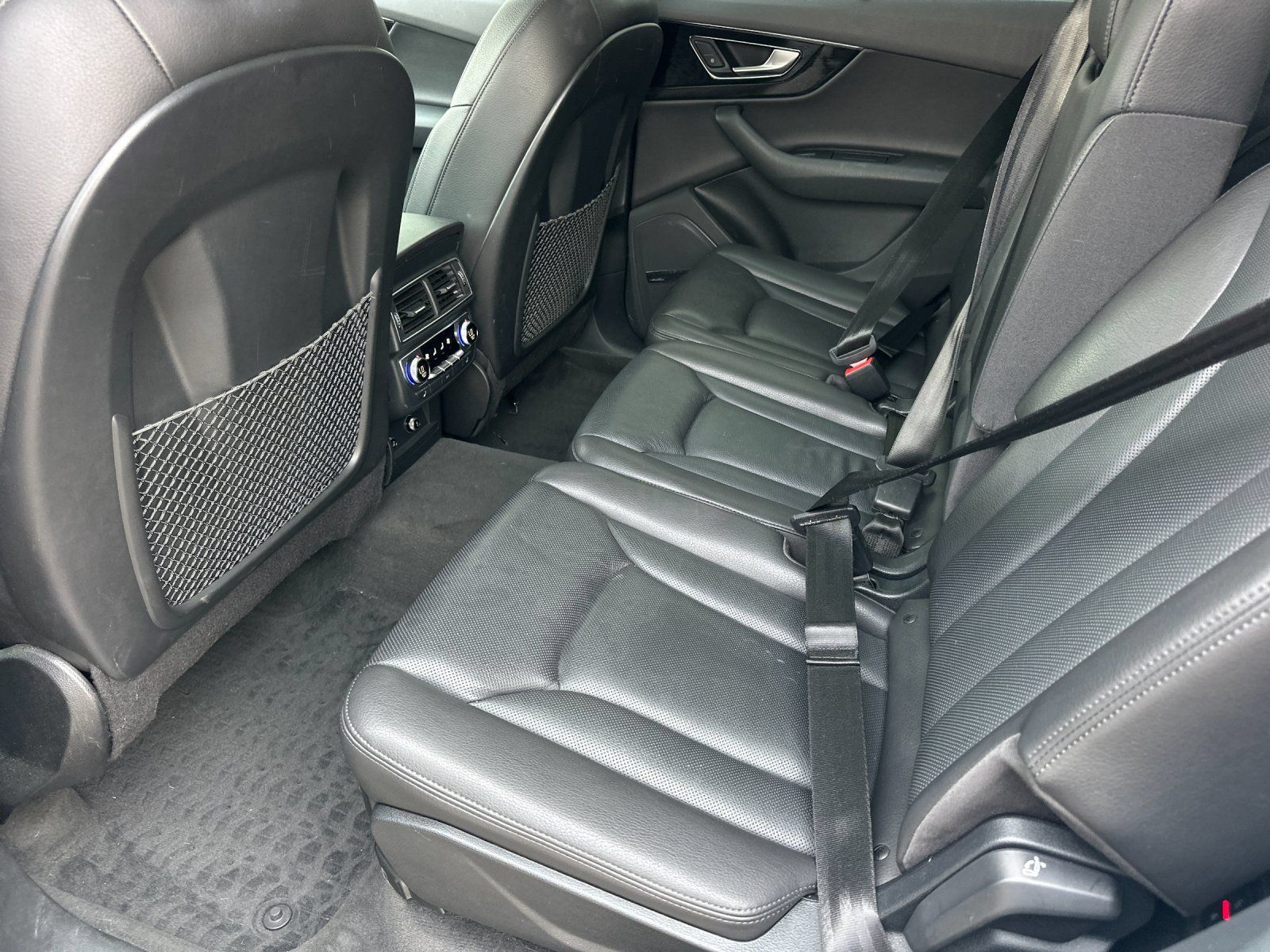 Used 2019 Audi Q7 3.0T Prestige w/ Prestige Package AWD/4WD image 11