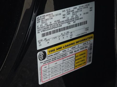 Used 2023 Ford Expedition Limited AWD/4WD image 10