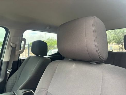 Used 2022 Toyota Tundra SR5 RWD image 9
