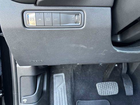 Certified 2024 Chevrolet Equinox EV RS image 17