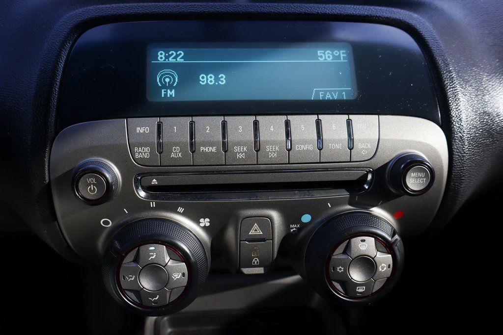 Used 2011 Chevrolet Camaro LS RWD image 27