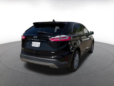 Used 2023 Ford Edge SEL AWD/4WD image 14