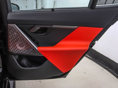 New 2026 BMW M5 Touring image 26