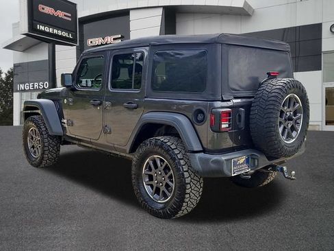 Used 2018 Jeep Wrangler Unlimited Sport S AWD/4WD image 23