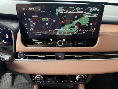 Used 2025 Mitsubishi Outlander SEL image 21