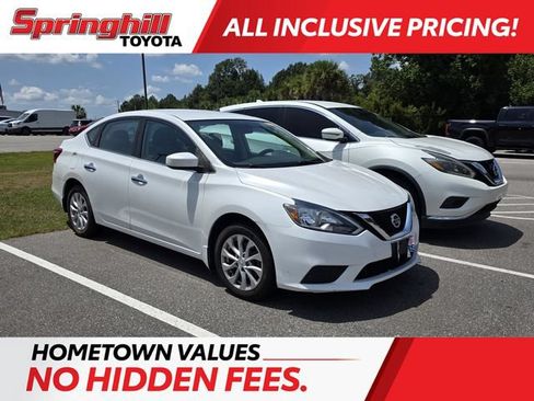 Used 2019 Nissan Sentra SV FWD image 1