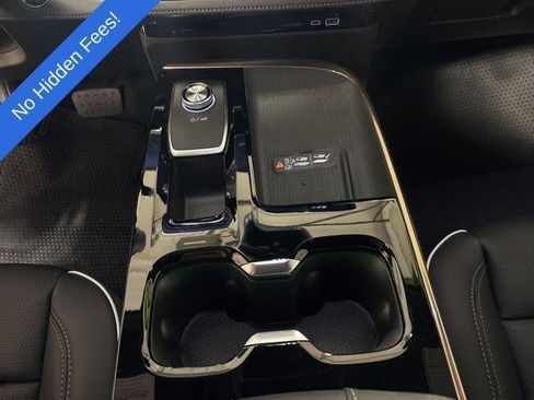 New 2026 Buick Enclave Avenir w/ Super Cruise Package image 8